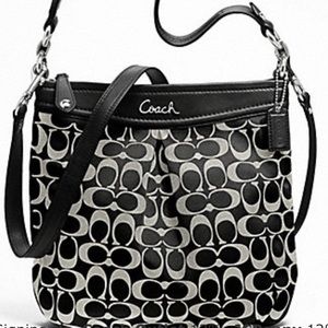Coach Crossbody Ashley Signature Hippie F20111